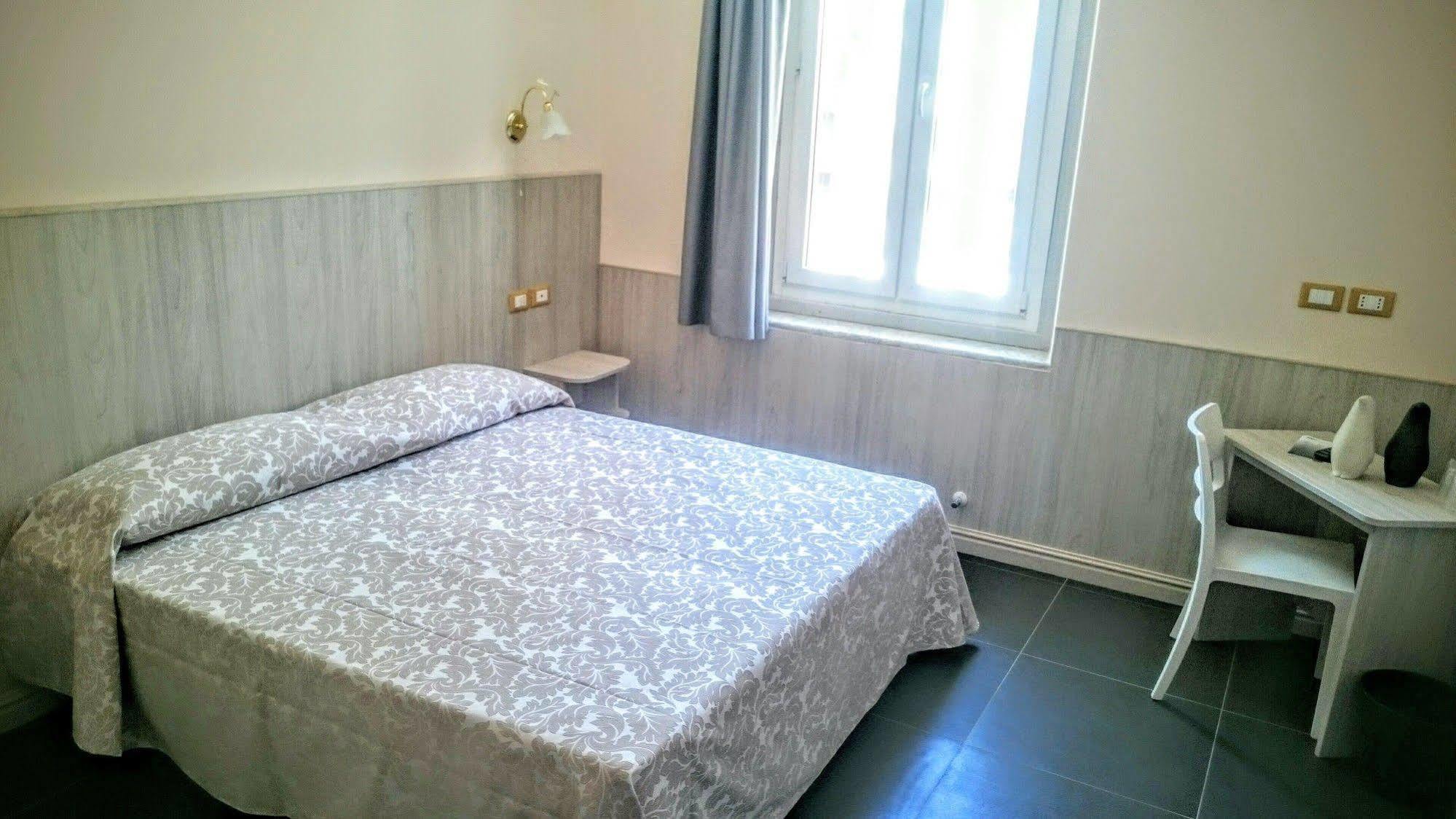 Cantore Hotel Genoa